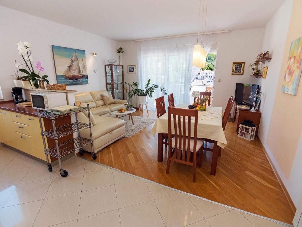 M. De Dominisa 5 Apartment Rab Town Ngoại thất bức ảnh