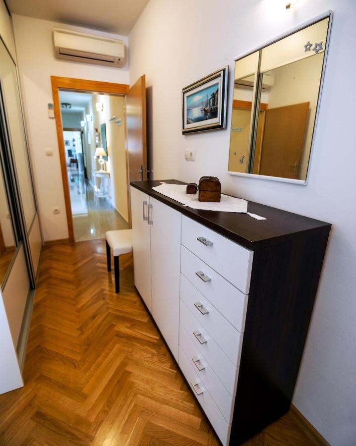 M. De Dominisa 5 Apartment Rab Town Ngoại thất bức ảnh