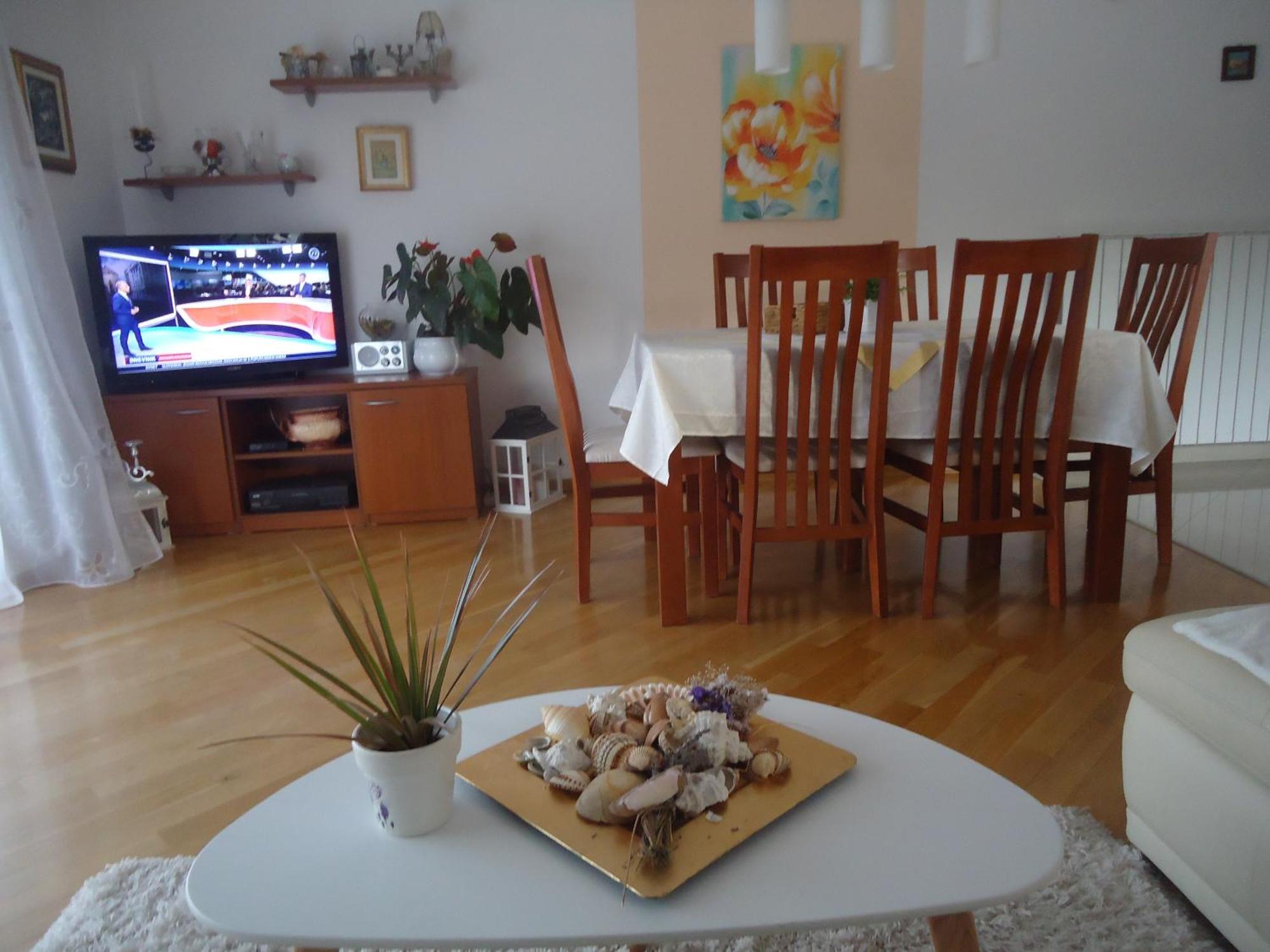 M. De Dominisa 5 Apartment Rab Town Ngoại thất bức ảnh